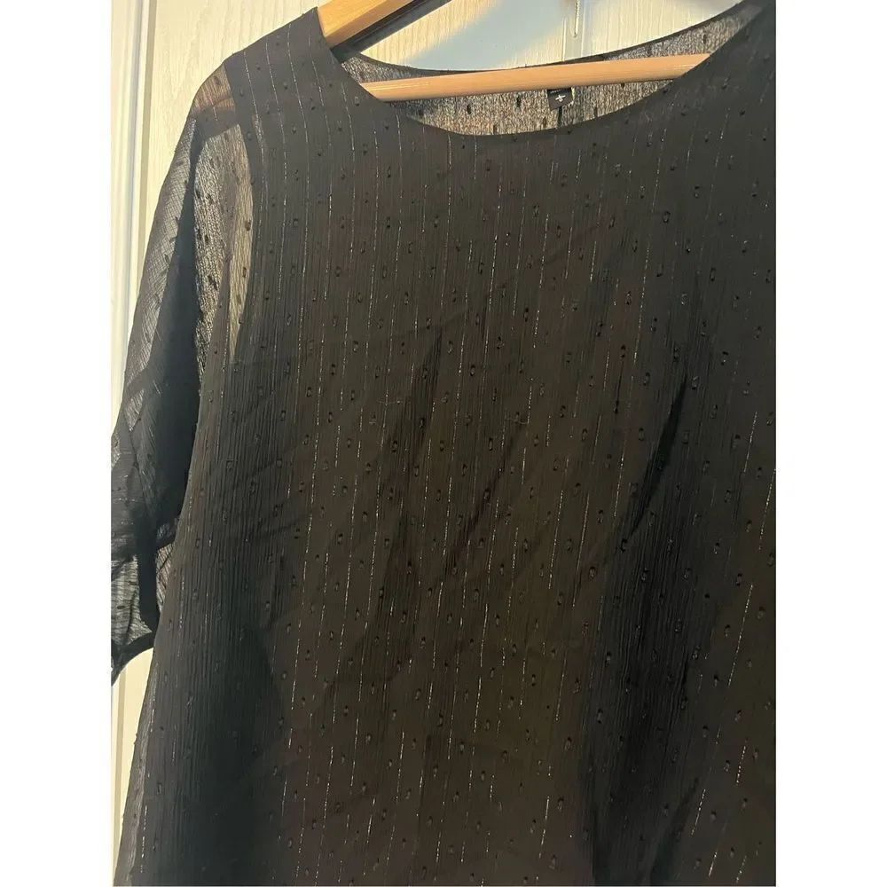 Express Blouse  - Picture 3 of 5